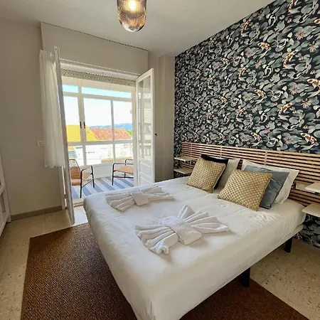 Amplio Y Luminoso Apartamento De 3 Dormitorios Con Vista Mar, A Solo 5 Min Caminando De La Playa Y Del Centro! Villanueva De Arosa